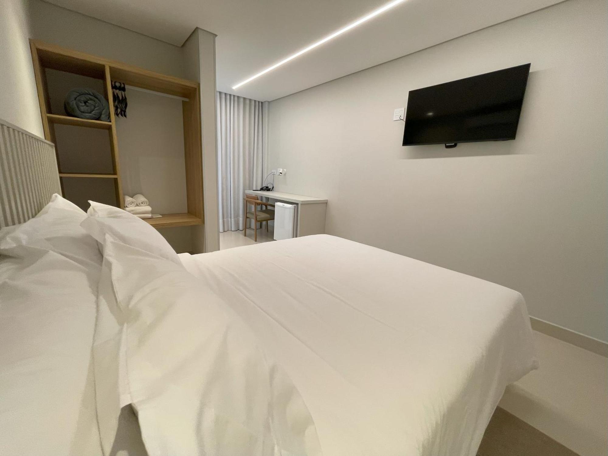 Estoril Hotel Marília Exteriör bild