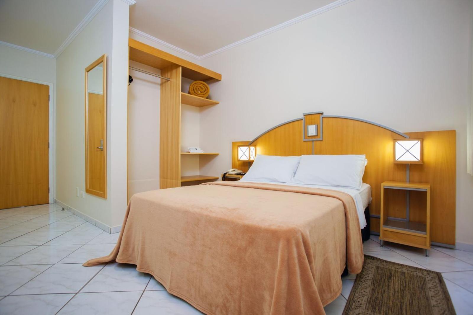 Estoril Hotel Marília Rum bild
