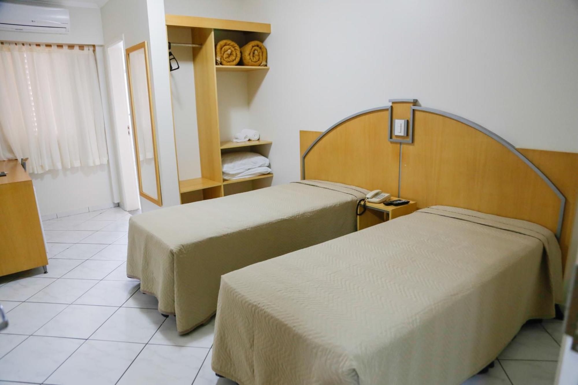 Estoril Hotel Marília Rum bild